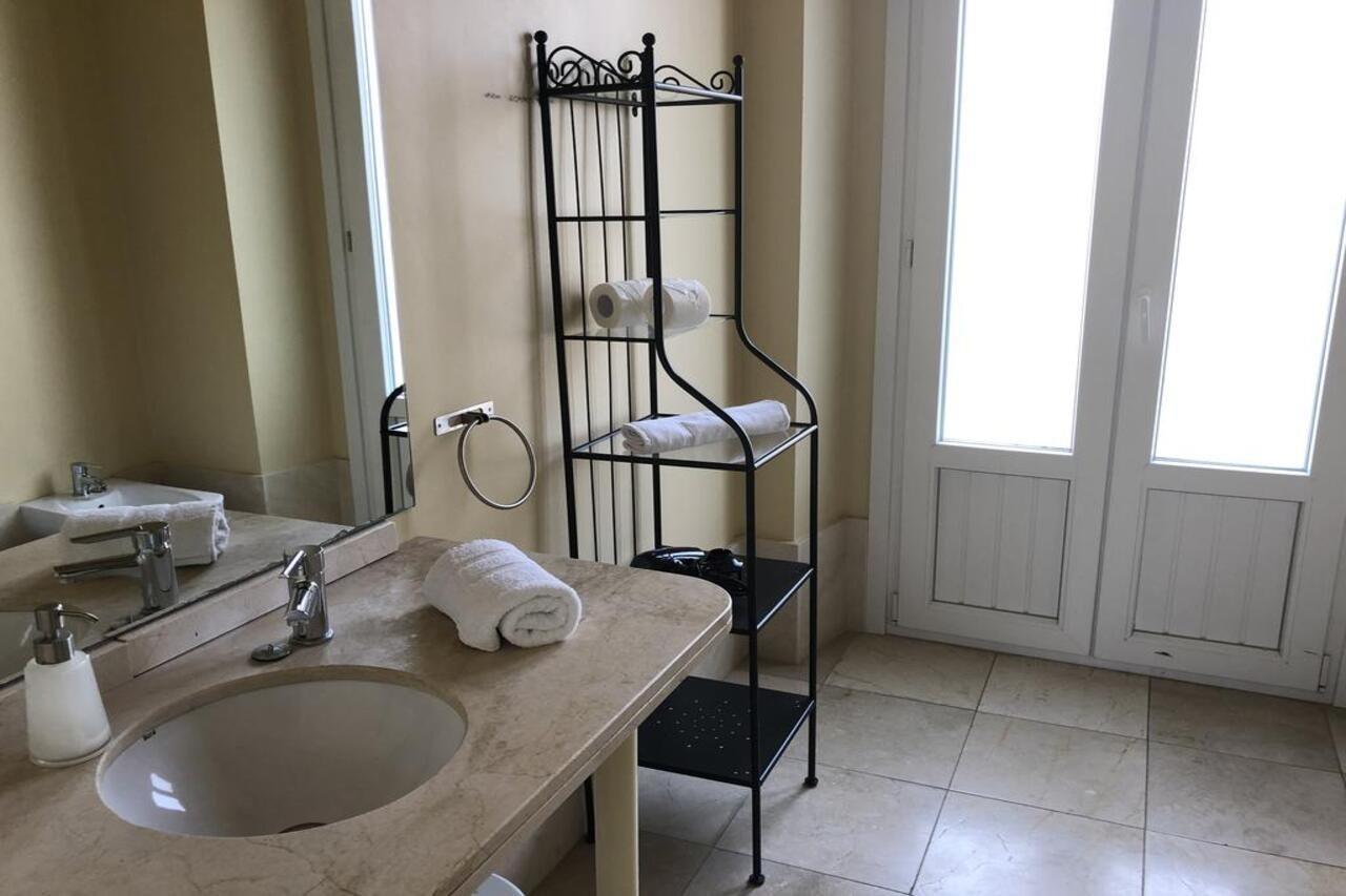 Life Apartments San Vicente Sevilla Dış mekan fotoğraf