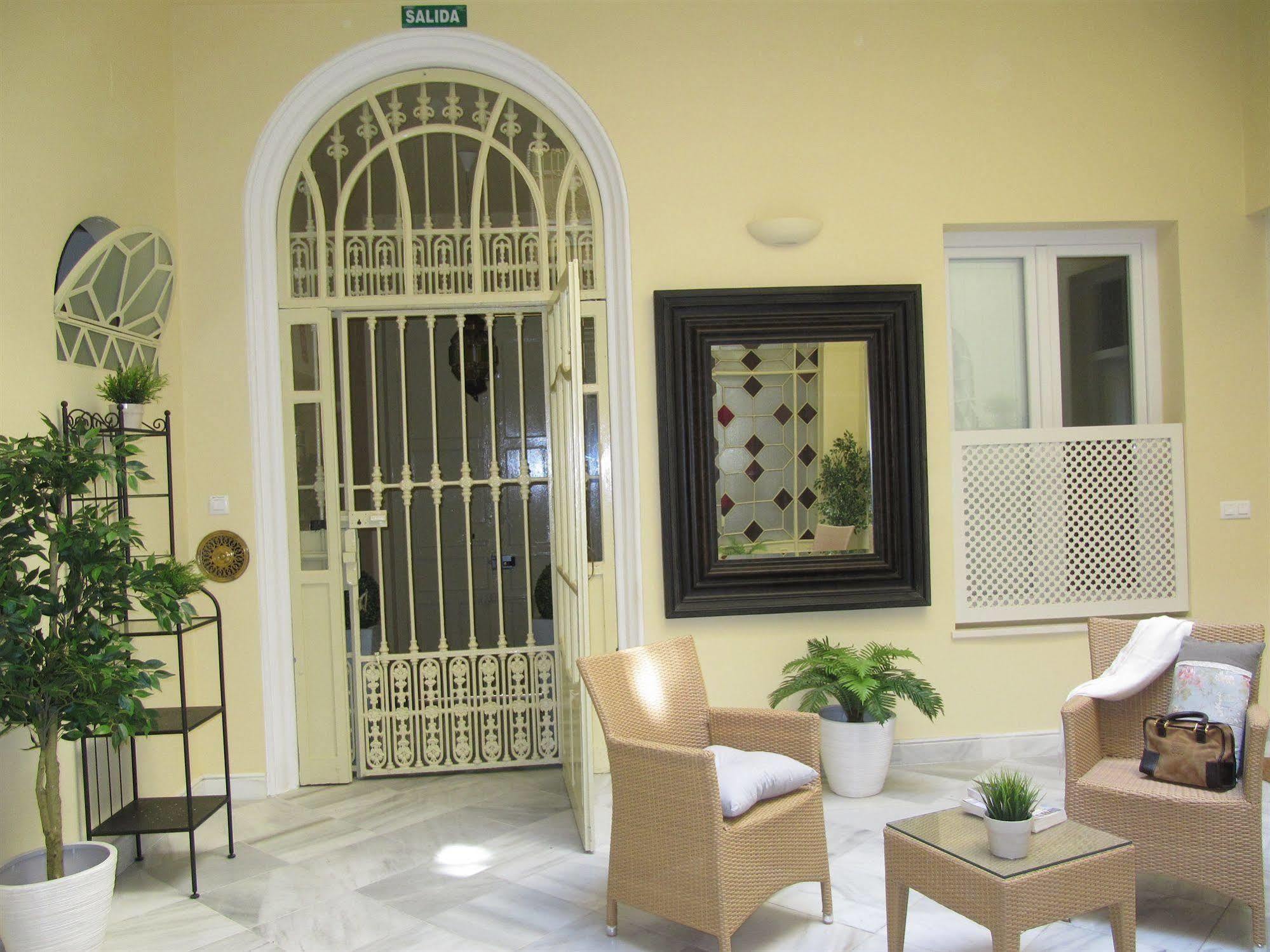 Life Apartments San Vicente Sevilla Dış mekan fotoğraf