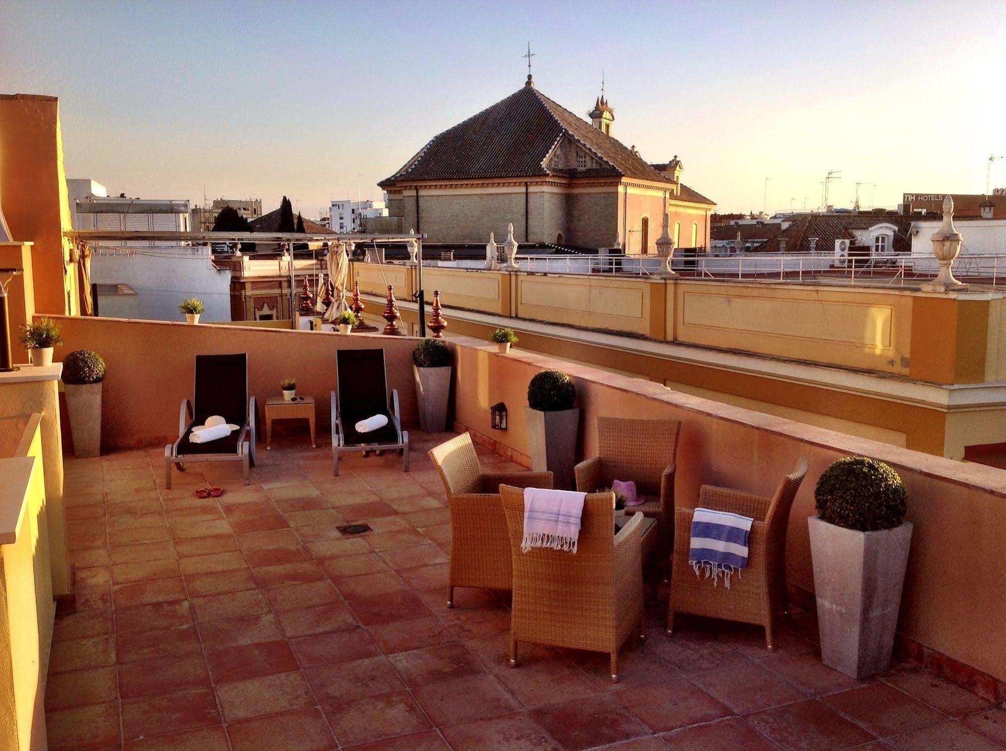 Life Apartments San Vicente Sevilla Dış mekan fotoğraf